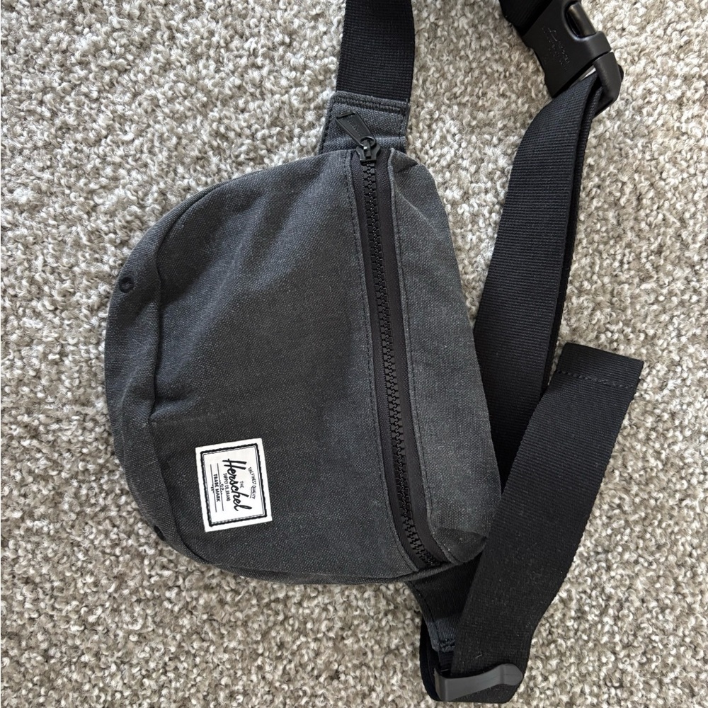 Herschel Supply Company Gray Belt Bag with Adjustable Strap